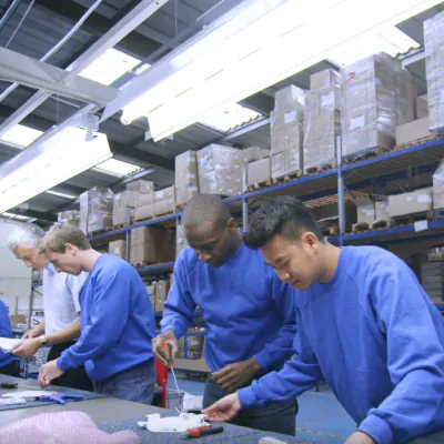 LED Beleuchtung mit R&ouml;hren 